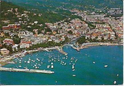 POSTAL A5080: Vista aerea de Rapallo