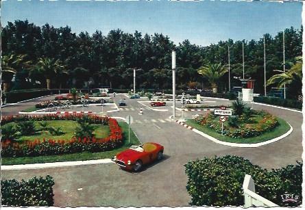 POSTAL A5296: Jardin d'Enfant en Perpignan