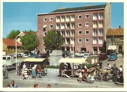 POSTAL A5211: Market Place en Sandefjord, Noruega