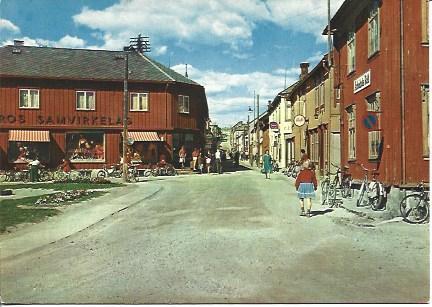 POSTAL A5203: Calle de la Iglesia en Roros, Noruega