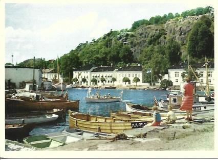 POSTAL A5197: White Town en Risor, Noruega
