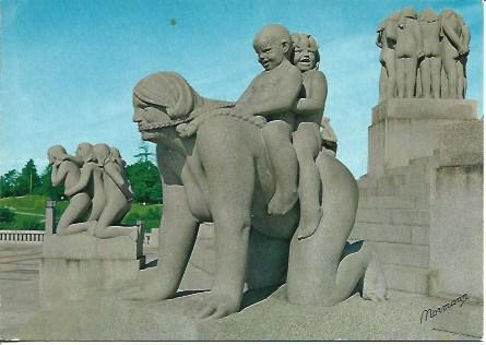 POSTAL A5191: Esculturas en el Parque Frogner de Oslo