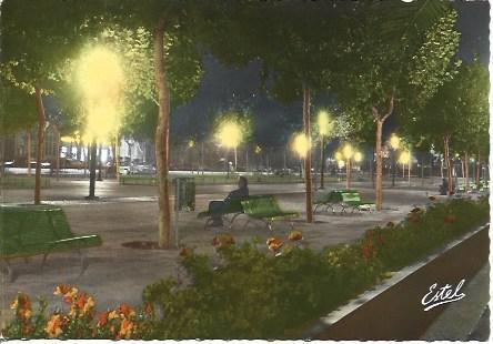 POSTAL A4835: Promenade des Platanes en Perpignan