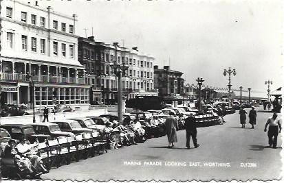 POSTAL A4928: Marine Parade en Worthing