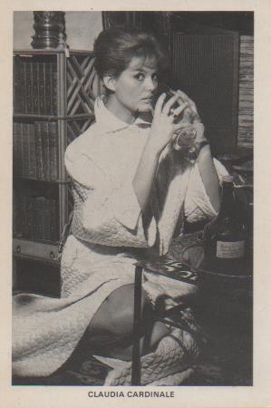 Postal E07757: Las Mas Bellas Postales. Cine de los años 60. Claudia Cardinale