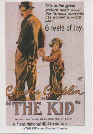 Postal E07704: Las Mas Bellas Postales. Carteles de Cine "THE KID" con Charles Chaplin 