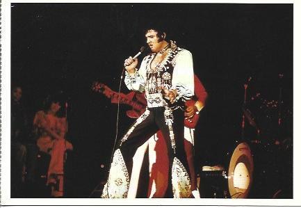 POSTAL A5760: Elvis Presley en concierto en Nassau en 1975