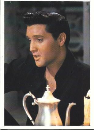 POSTAL A5764: Primer plano de Elvis Presley en Girls, Girls, Girls