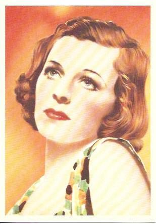 POSTAL A5999: Margaret Sullavan