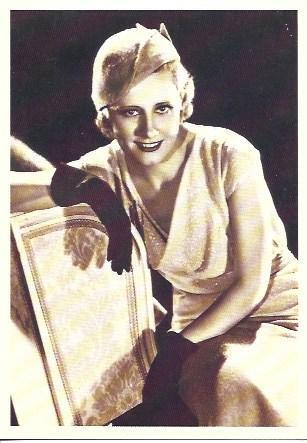 POSTAL A6006: Irene Dunne
