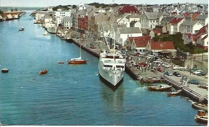 POSTAL A5655: Ferry en Haugesund, Noruega