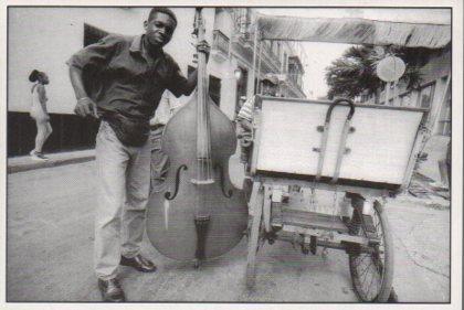 POSTAL PV07018: Mi amigo el musico, Cuba 1999