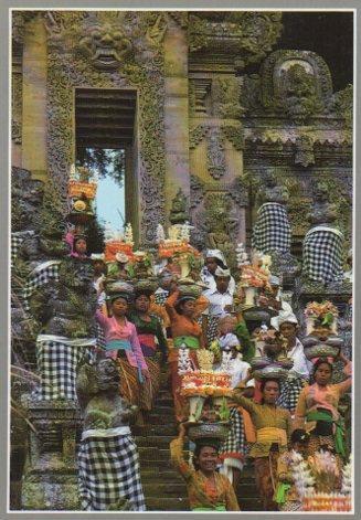 POSTAL PV07088: Festiva at Kehen Temple Bangli, Bali