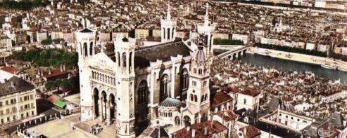 POSTAL PV07385: Vue generale Basilique de Fourviere, Lyon