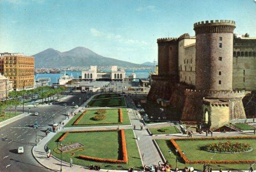 POSTAL PV07274: Maschio Angioino e Stazione Marittima, Napoli