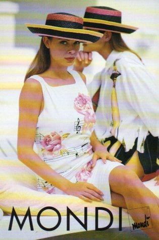 POSTAL PV07258: Publicidad Mondi. Modelos con ropa de verano