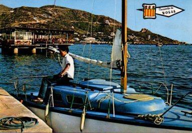 POSTAL PV07625: Velero en el puerto de Rosas, Gerona