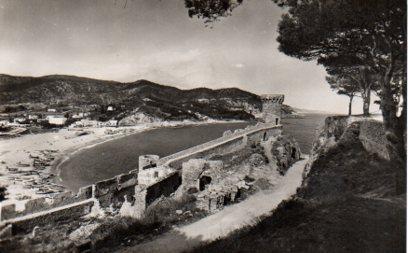 POSTAL PV07575: Murallas y playa de Tossa de Mar