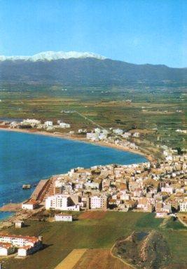 POSTAL PV07699: Vista del Canigo desde Rosas en Gerona