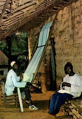 POSTAL PV07668: Artisan, Republique Federale du Cameroun