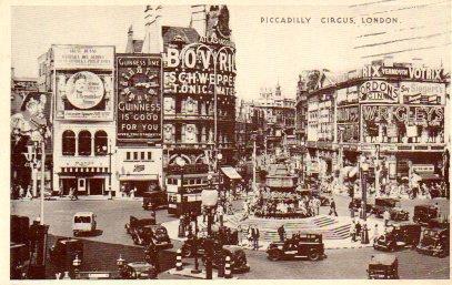 POSTAL PV08083: Piccadilly Circus, London
