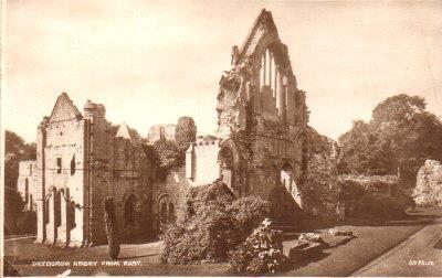 POSTAL PV08031: Dryburgh Abbey from east