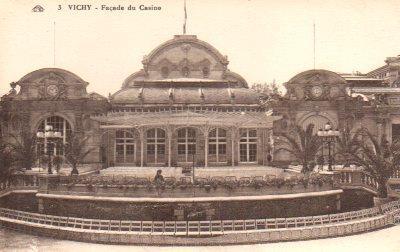 POSTAL PV08041: Façade du Casino, Vichy