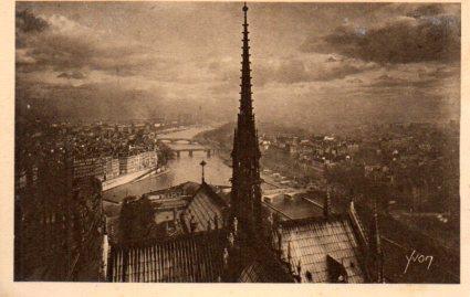 POSTAL PV08270: Transept de Notre-Dame, Paris