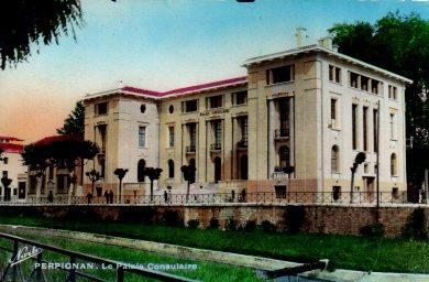 POSTAL PV07972: Le Palais Consulaire, Perpignan