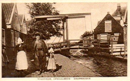 POSTAL PV08662: Volendam, Ophaalbrug - Drawbridge