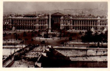 POSTAL PV08385: Vua Generale de la Place de la Concorde, Paris