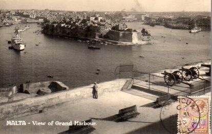 POSTAL PV08369: View of Grand Harbour, Malta
