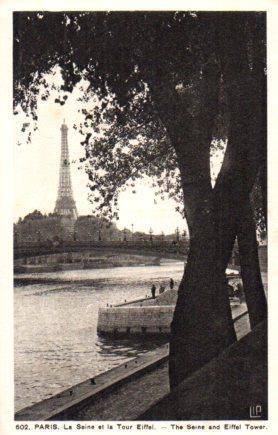 POSTAL PV08365: La Seine et la Tour Eiffel, Paris