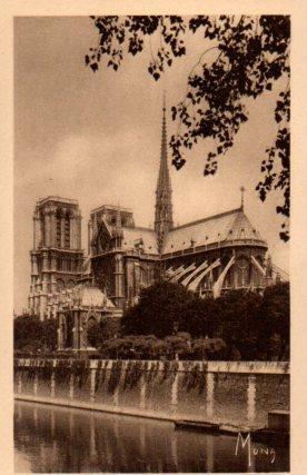 POSTAL PV08348: Notre-Dame. Les Tours, le Portail Sud et l'Abside. Paris