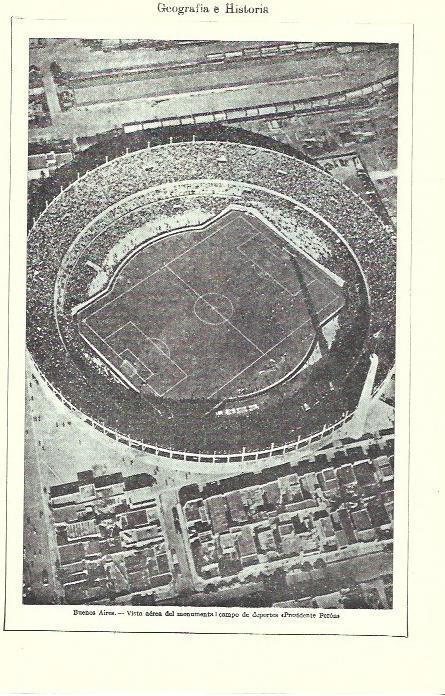 LAMINA ESPASA 39288: Vista aerea del Estadio Presidente Peron de Buenos Aires