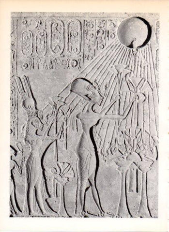 LAMINA V32306: Estela del faraon Ajnaton y Nefertiti entonando un himno