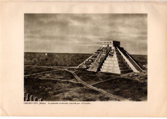 LAMINA V33133: Piramide El Castillo, Chichen Itza, Mejico