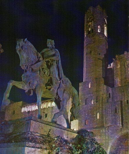 LAMINA V33155: Estatua ecuestre de Ramon Berenguer, Barcelona